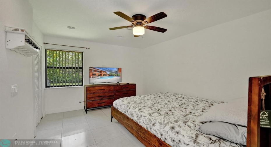 Guest house bedroom