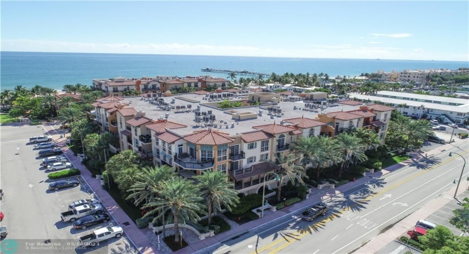 Villas by the Sea (Building 2/B) in Heart of Laud by the Sea