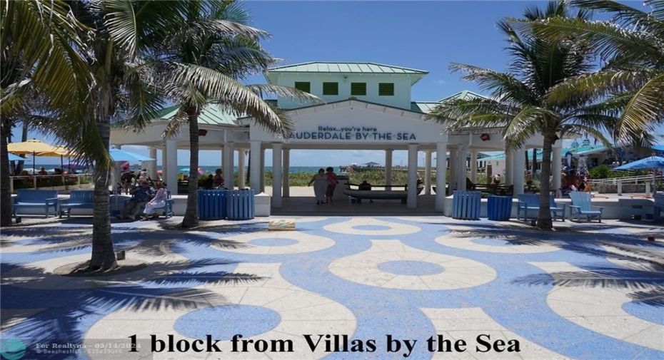 Downtown Laud-by-the-Sea just steps from Villas by the Sea