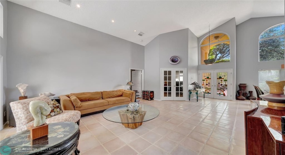 FORMAL LIVING ROOM