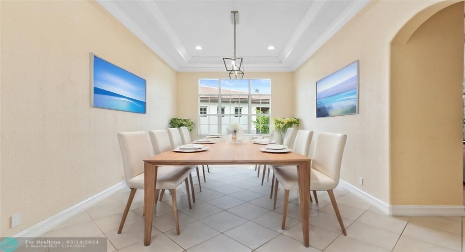Virtually Staged Dining Room