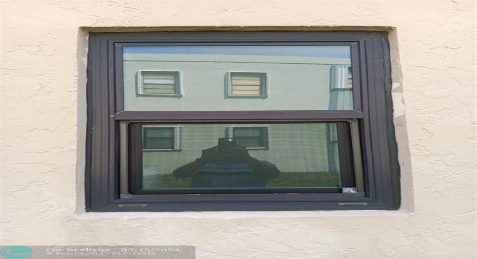 Hurricane Impact Windows