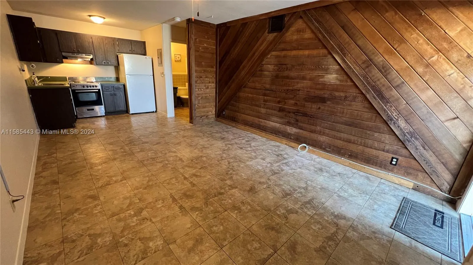 Residential Lease For Rent