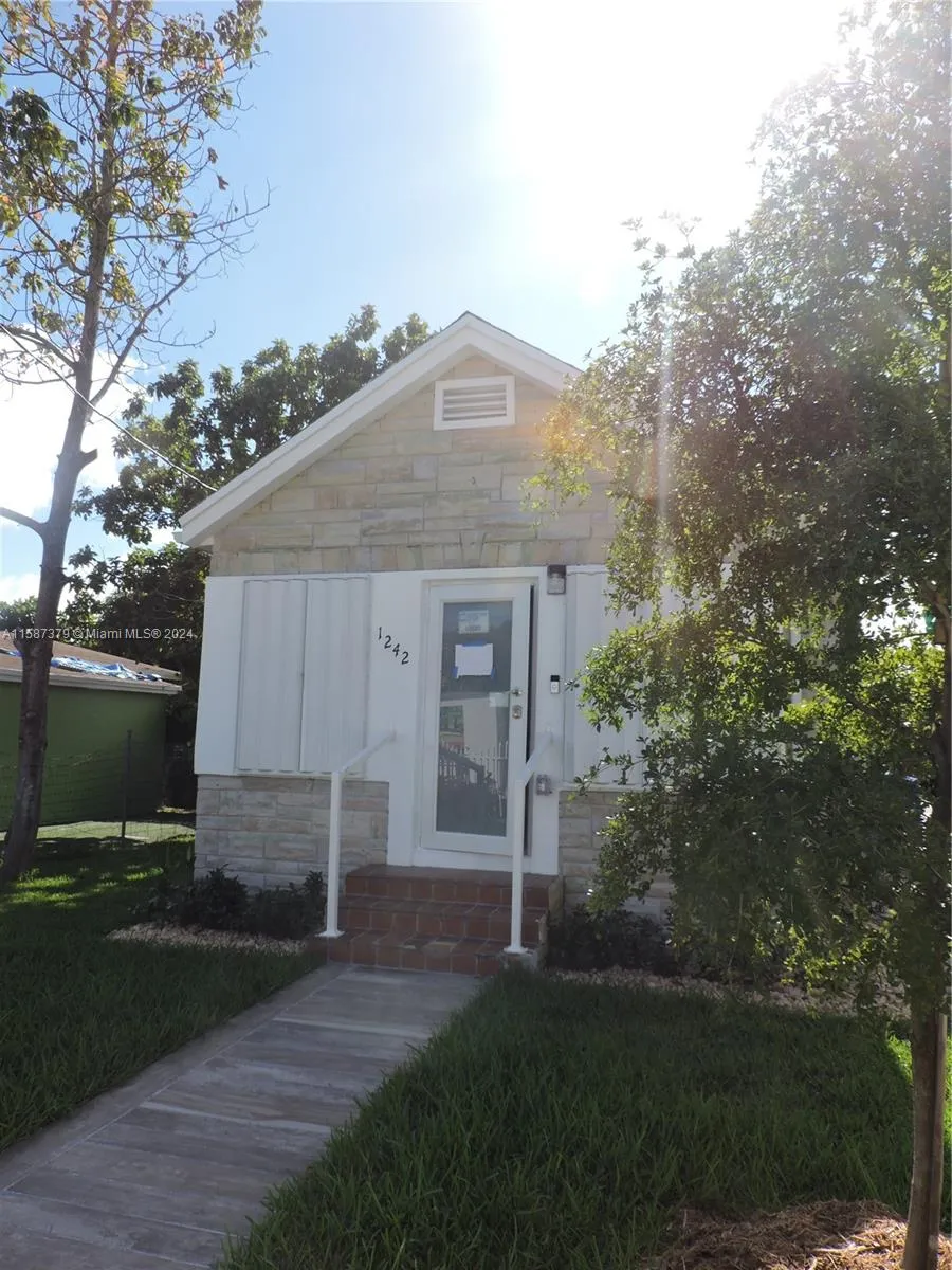 Residential Lease For Rent