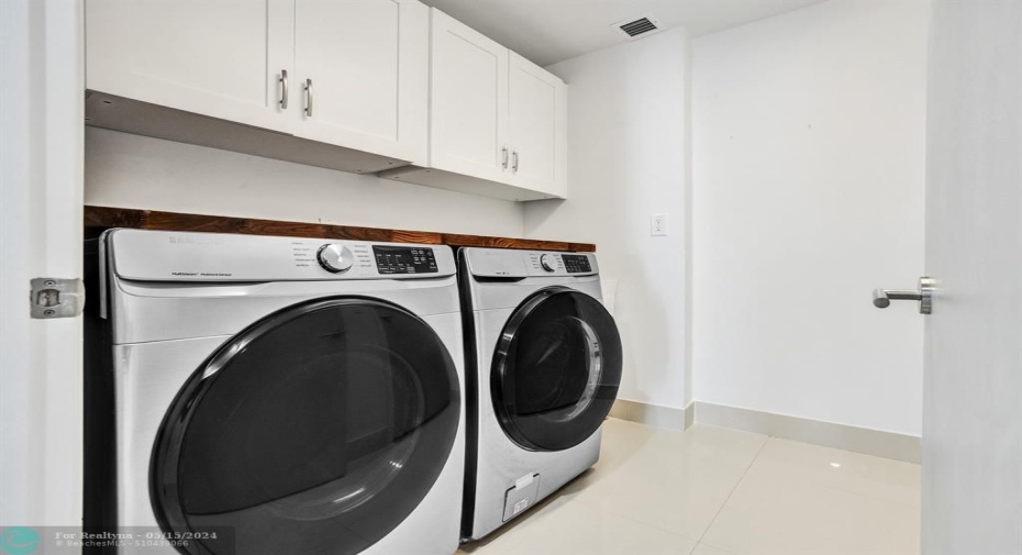 Washer/Dryer