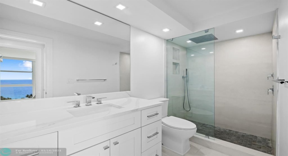 2nd Full Bathroom