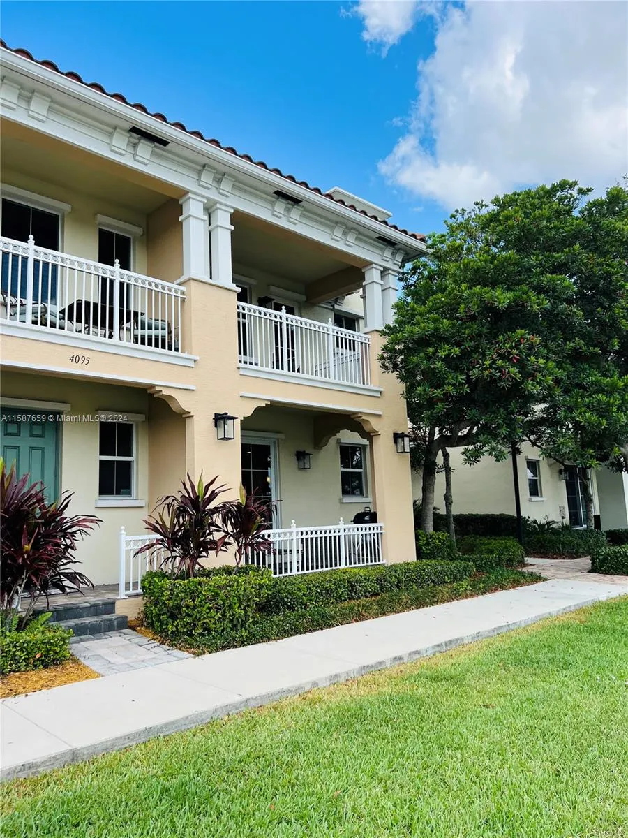 Townhouse For Sale