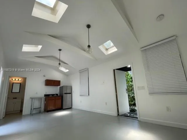 Residential Lease For Rent