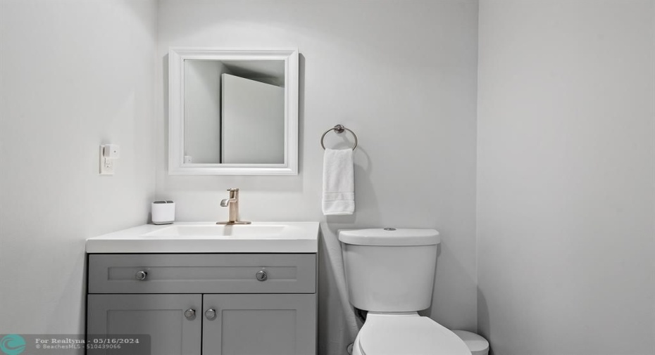 Powder room