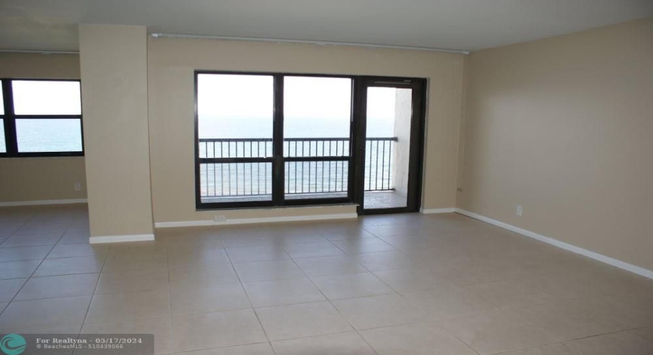 Living room/dining room view