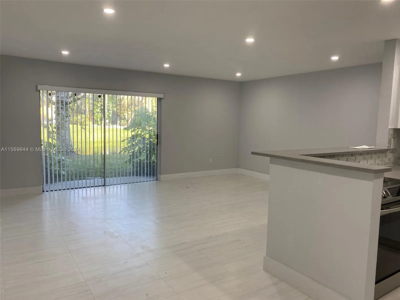 Living/Dining