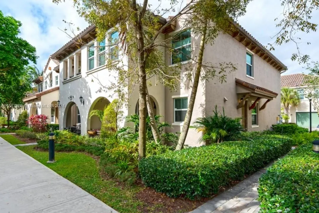 Townhouse For Sale