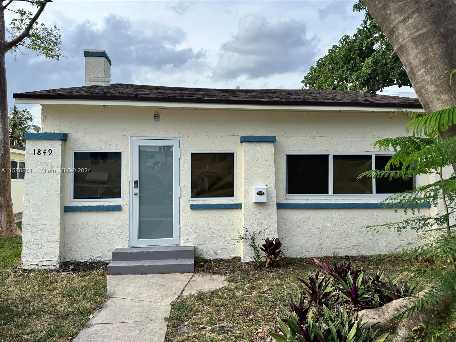 Residential Lease For Rent
