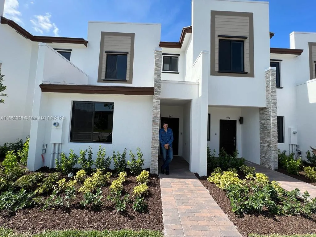Residential Lease For Rent