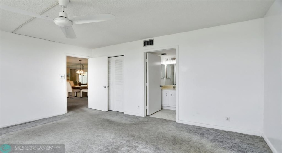 MASTER BEDROOM WITH WALK IN CLOSET AND MASTER BATHROOM