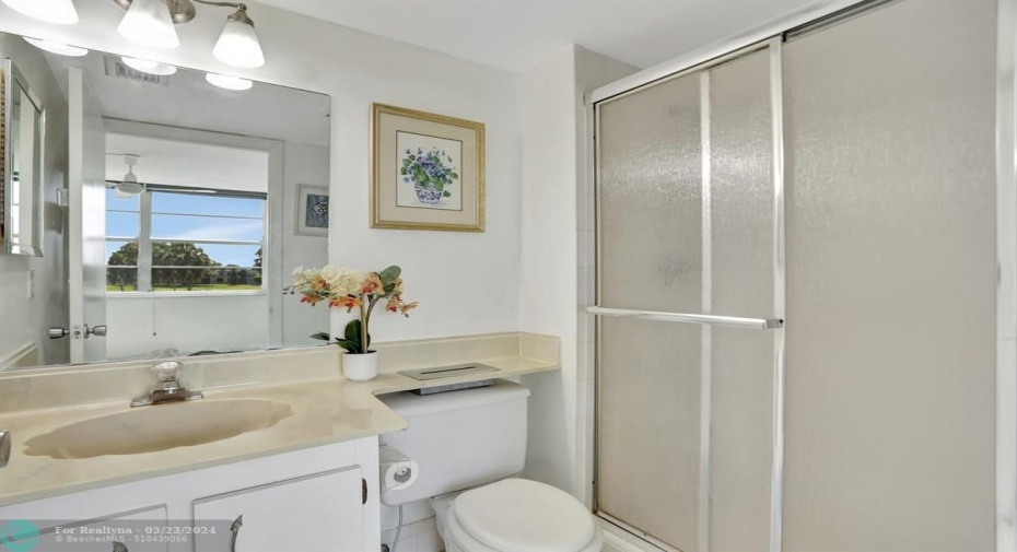 MASTER BATH WITH SHOWER