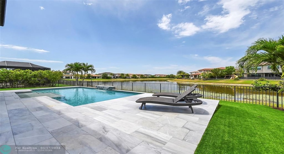 Heated pool
