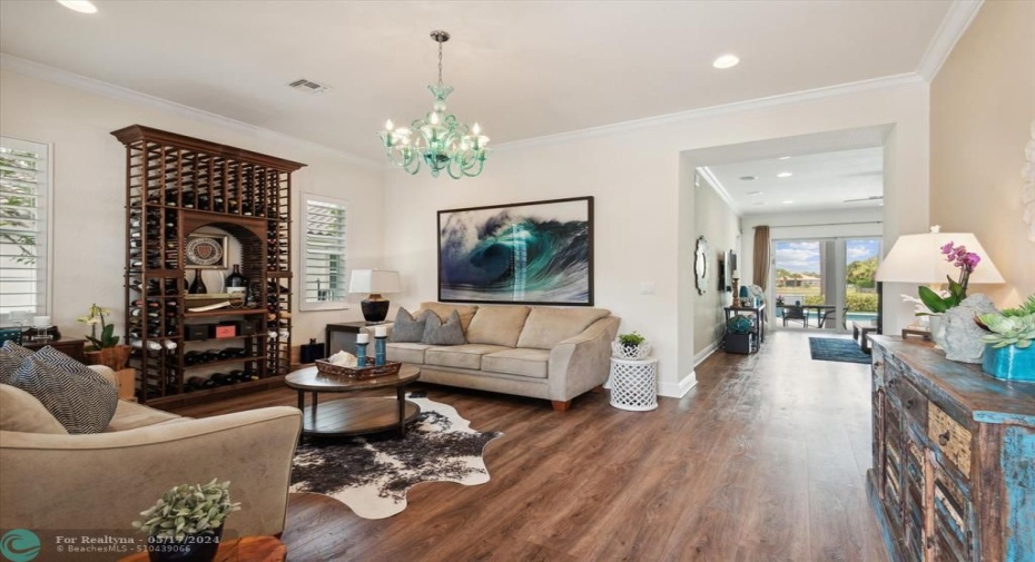 Front Living Room/Flex Room