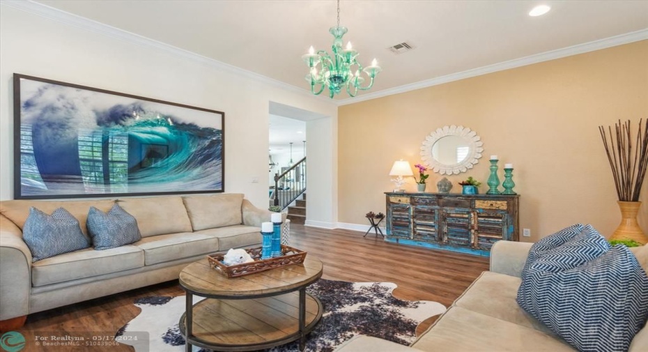 Crown Molding