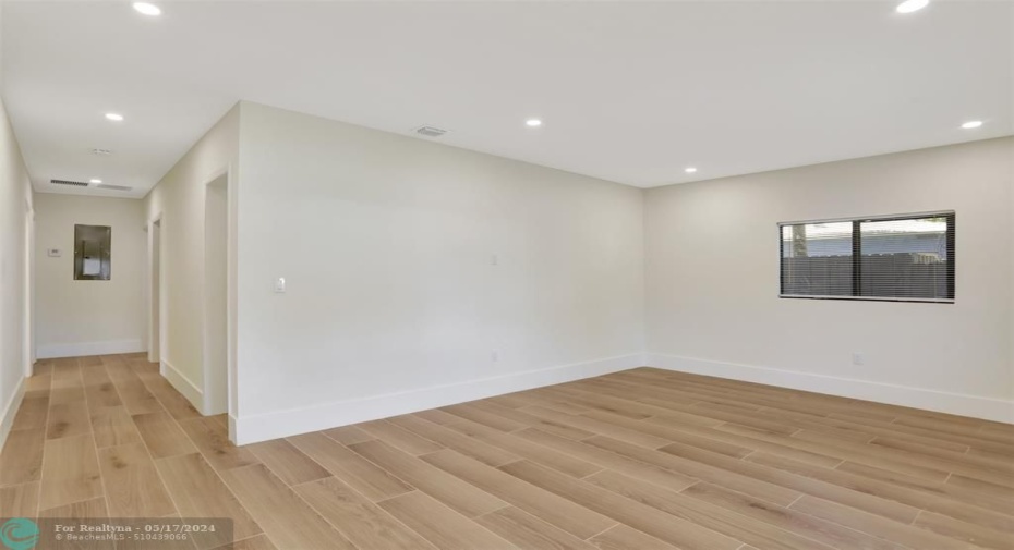 Living Room/Hallway