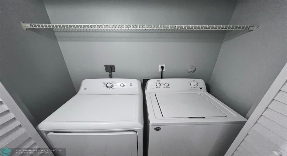 Washer & Dryer Closet