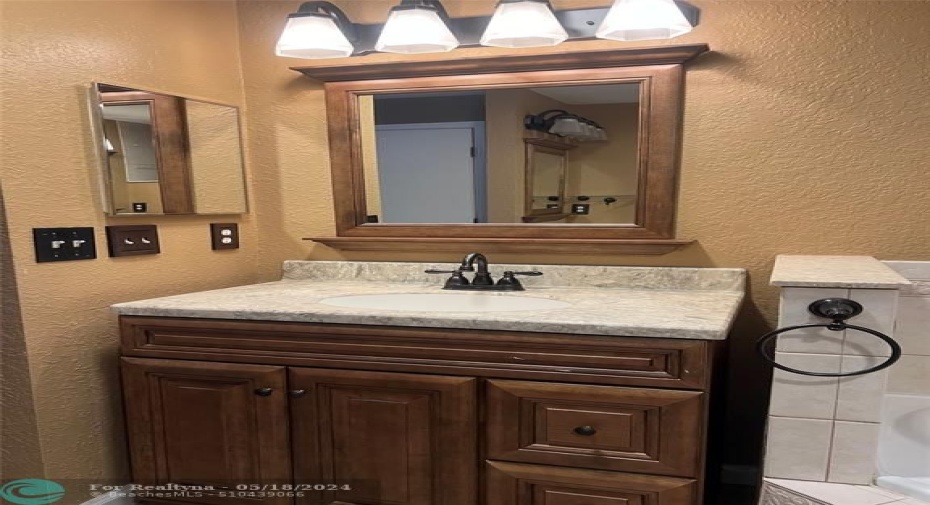 Master Bath Vanity