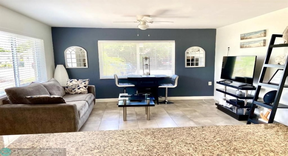 FURNISHED UNIT