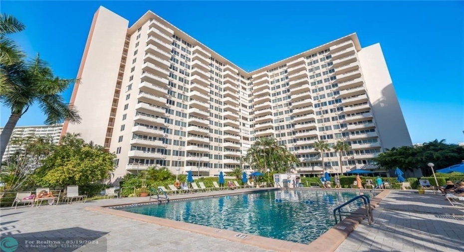 Coral Ridge Towers Original