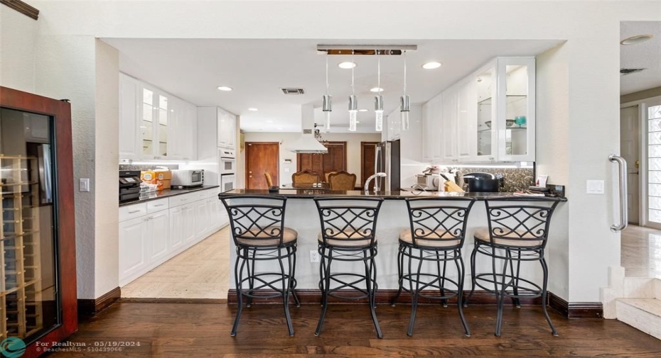 Breakfast Bar