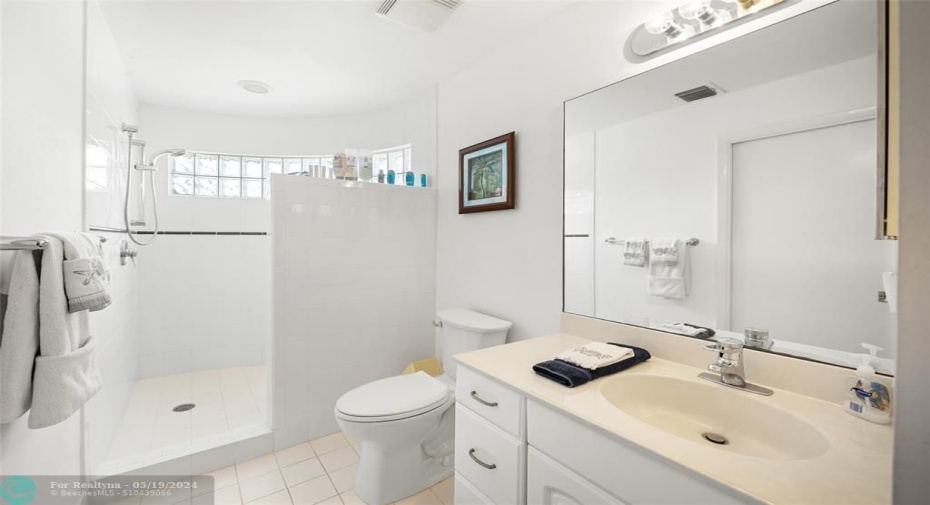 Upstairs Bedrooms & Baths