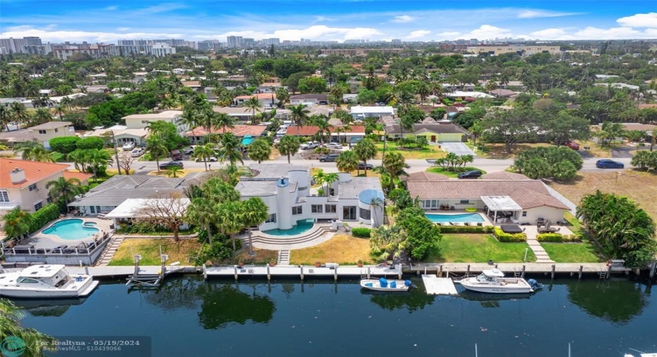 80± Ft Deepwater Frontage Minutes from Hillsboro Inlet