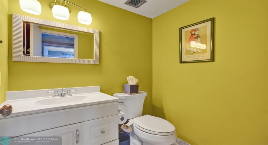 Guest half bath