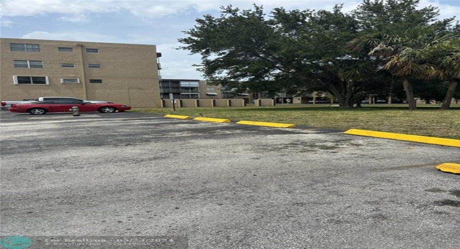 Guest Parking Area