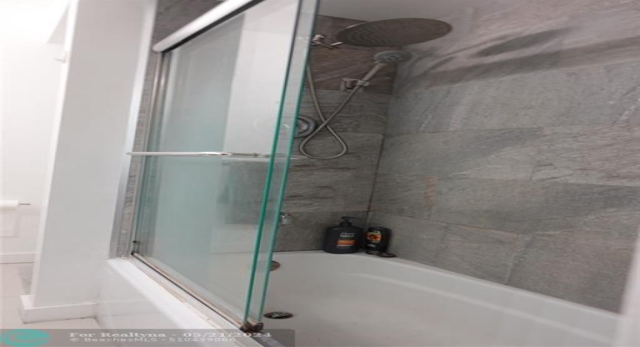 full bathroom