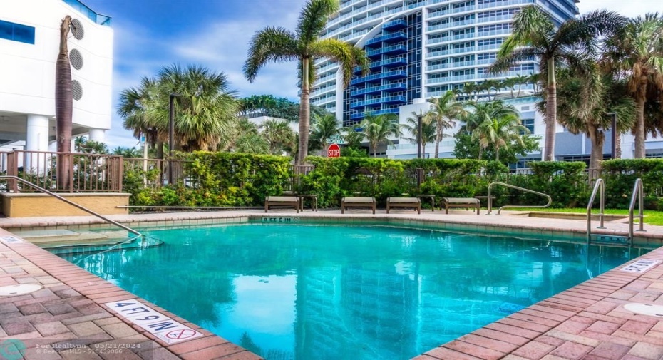 Community pool