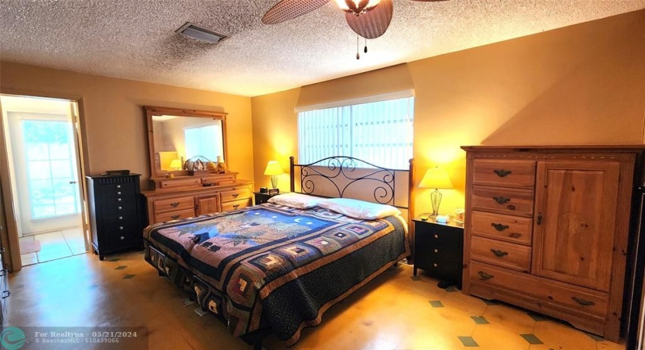 Main bedroom