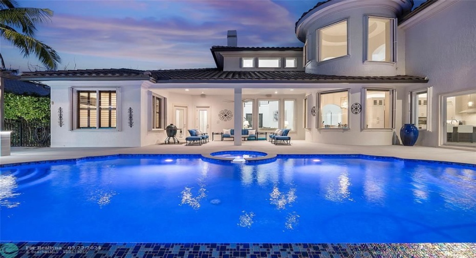 Who is coming over for a swim and a BBQ? (Green Egg BBQ grill not included) The summer kitchen grill cooks a lot of steaks for the entire family