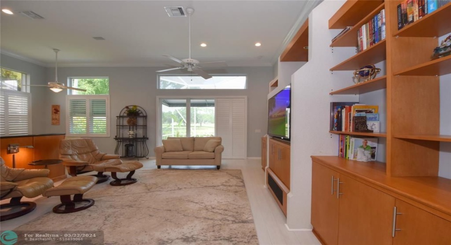 FAMILY ROOM