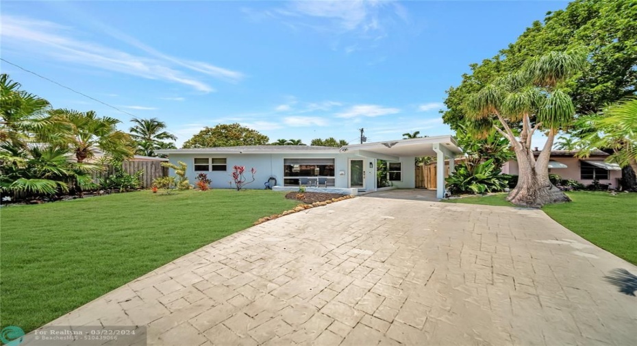 Welcome To This Lovely Home!