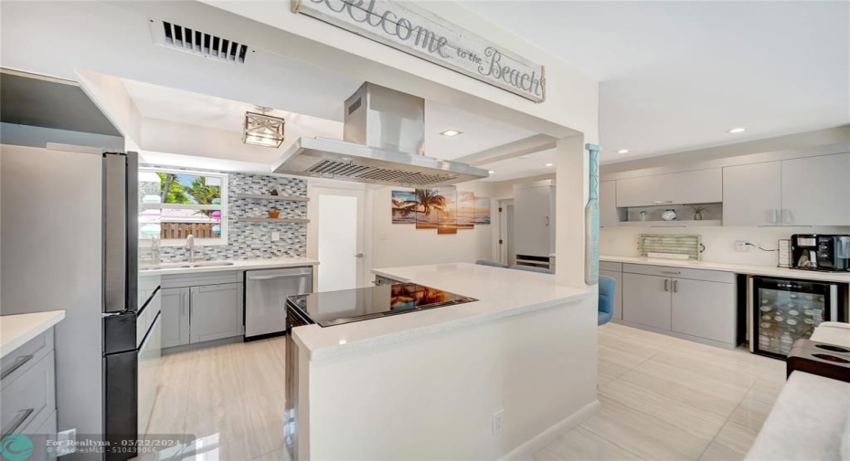 Sparkling Open Concept Kitchen