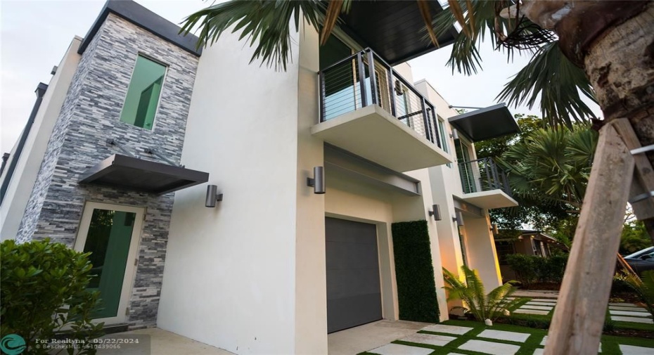 Attractive Front Entrance