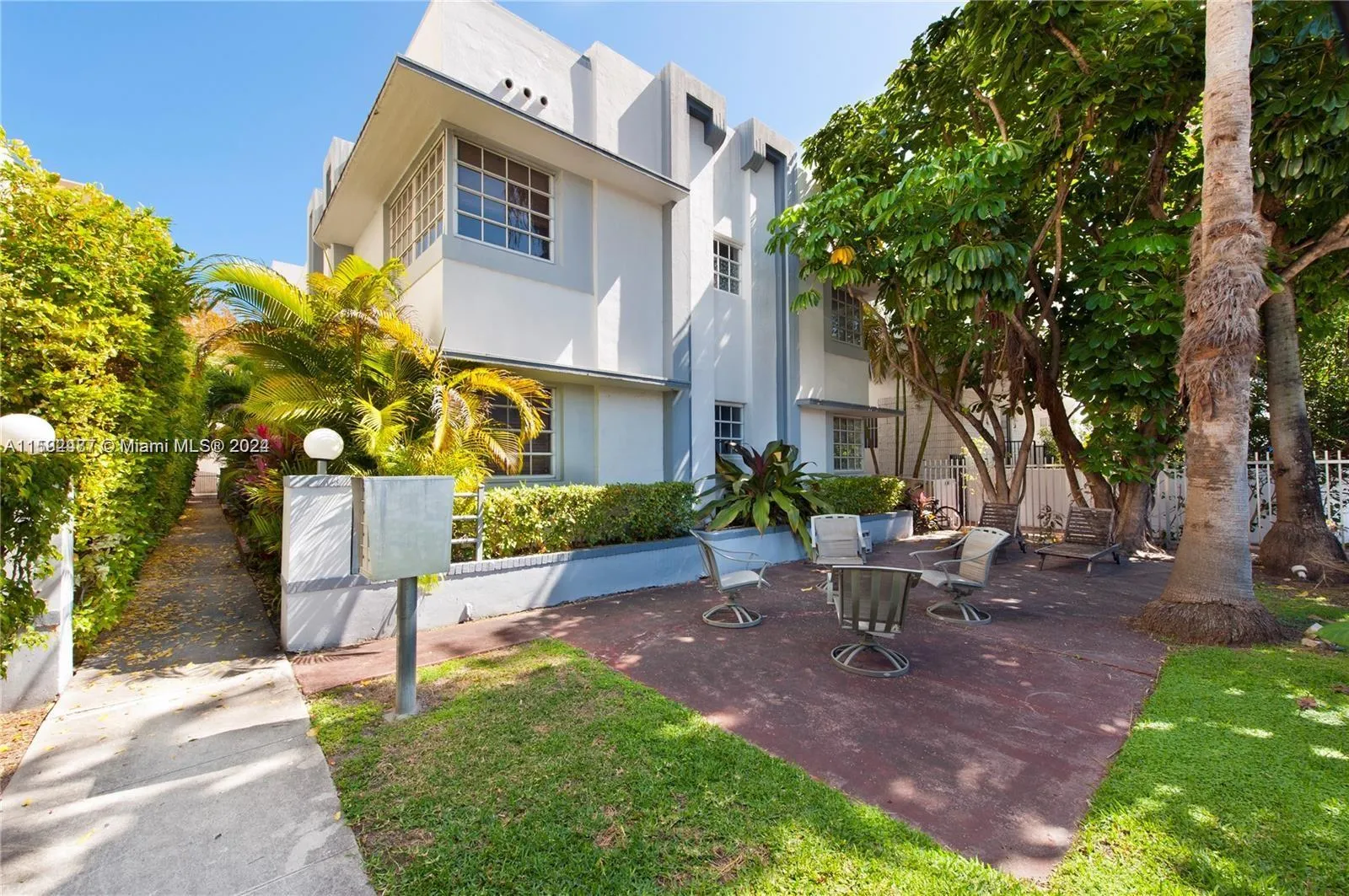 Residential Lease For Rent