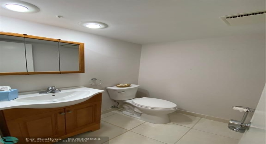 Powder Room