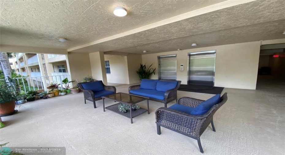 Retreat Area at Second Floor