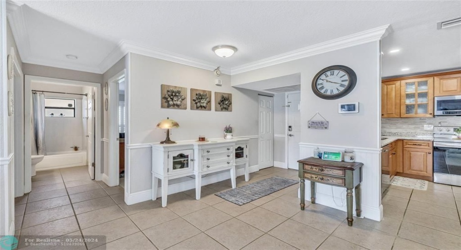 Crown Molding