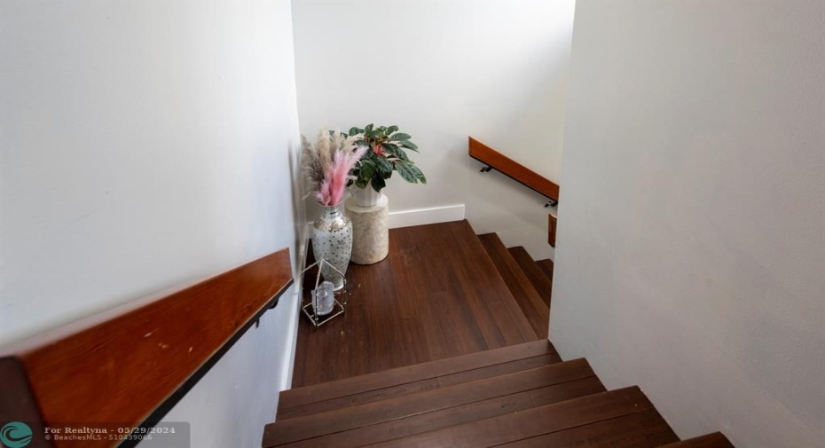 upstairs entrance