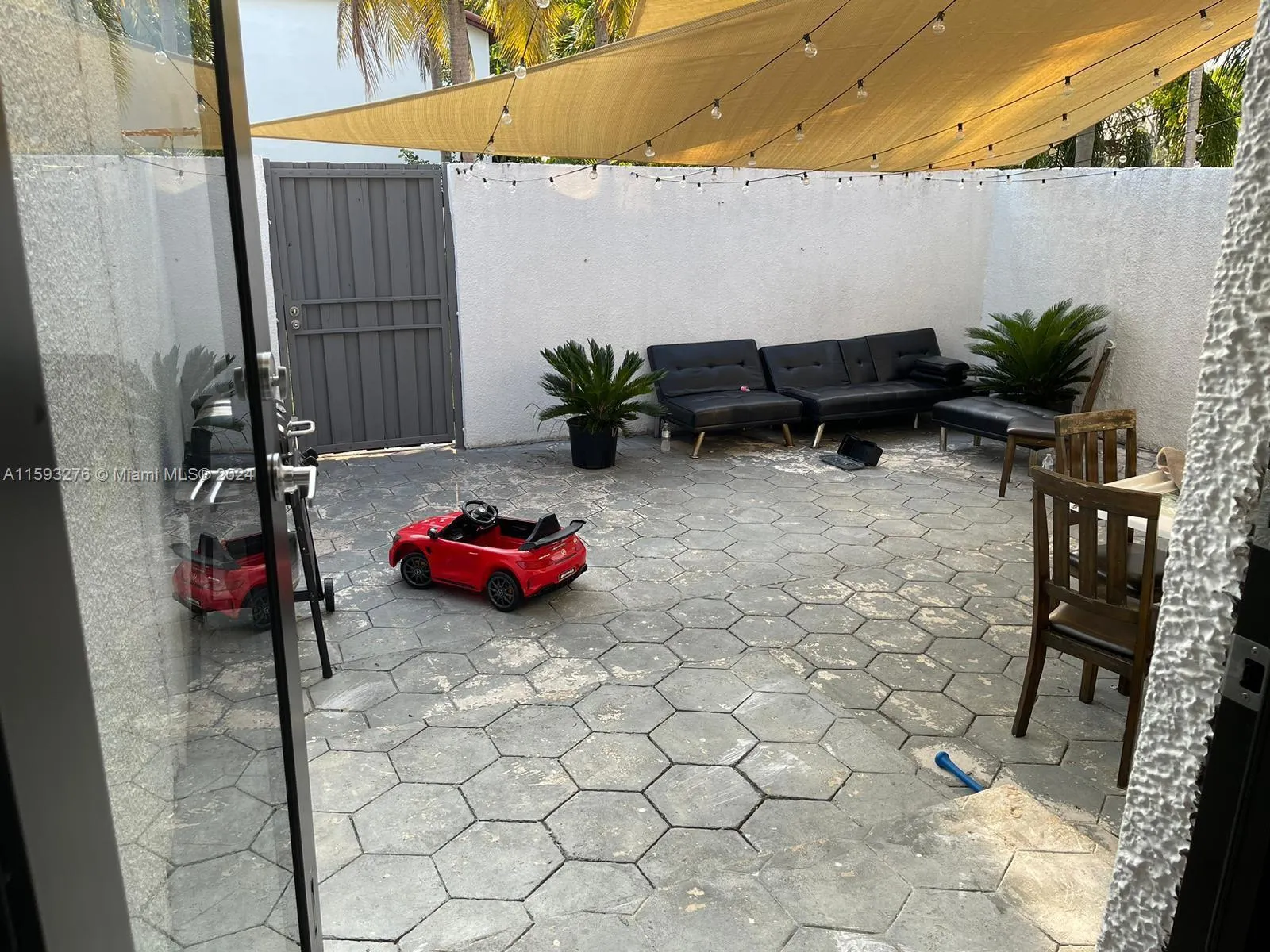 Patio 1