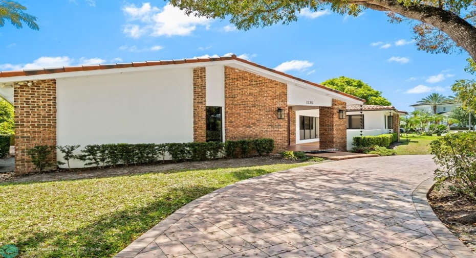 Circular driveway.