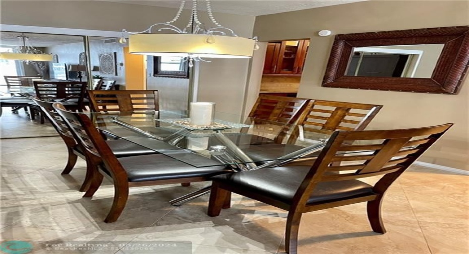 Formal Dining