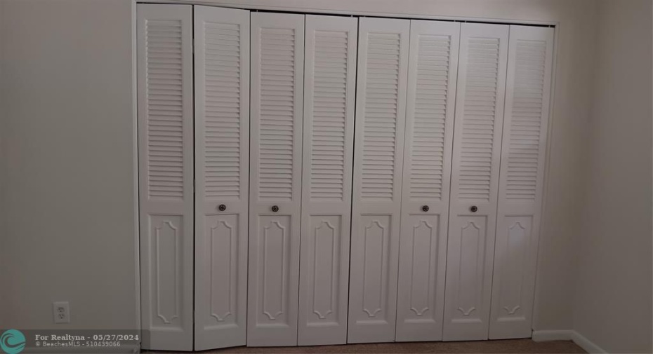 2nd bedroom closet